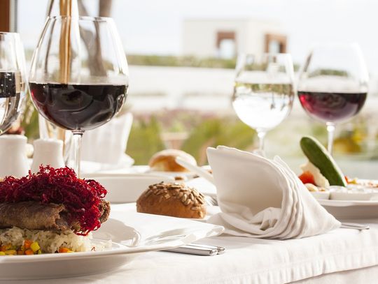 Jak wybrać restaurację na rodzinny obiad?