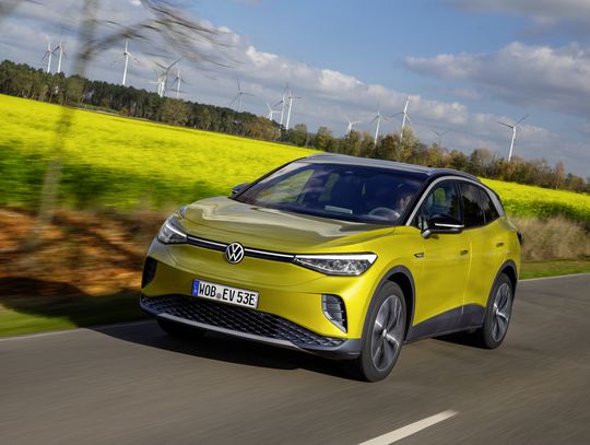 Komfortowe i sportowe jednocześnie – zawieszenie nowego Volkswagena ID.4
