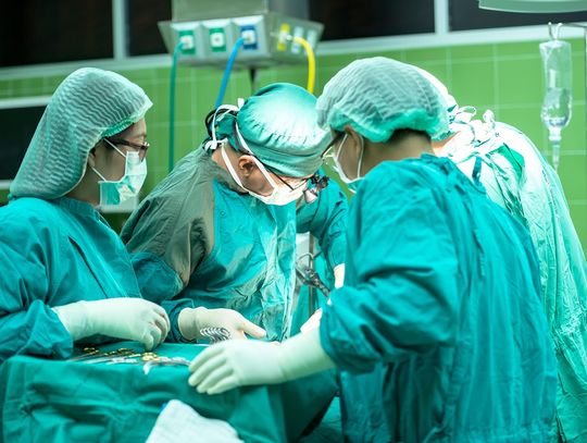 Nowatorskie zabiegi przezskórnego zamknięcia  ubytków serca - w ramach NFZ. Co oznaczają dla pacjentów?