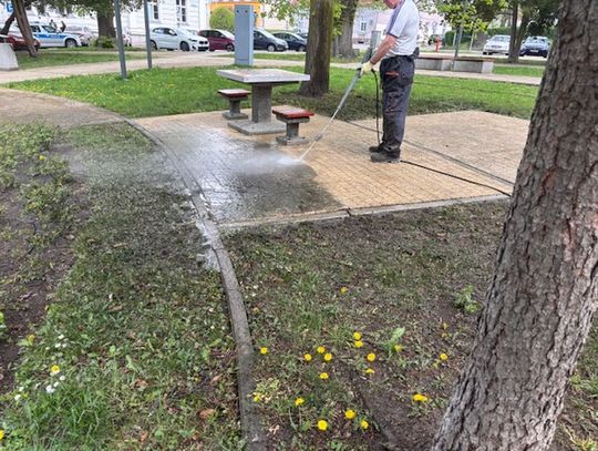 Plac Plebiscytowy – prace porządkowe