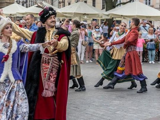 Polonez wpisany na Listę Reprezentatywną Niematerialnego Dziedzictwa Kulturowego Ludzkości