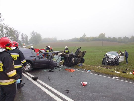 Wypadek w Bądkach – nie żyje 22-latek