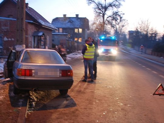 Wypadek w Sadlinkach – ranna pasażerka trafiła do szpitala