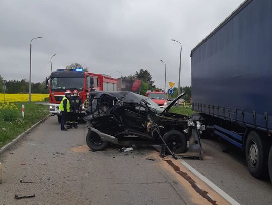 Wypadek z udziałem dwóch samochodów ciężarowych i osobówki na trasie Kwidzyn - Bądki