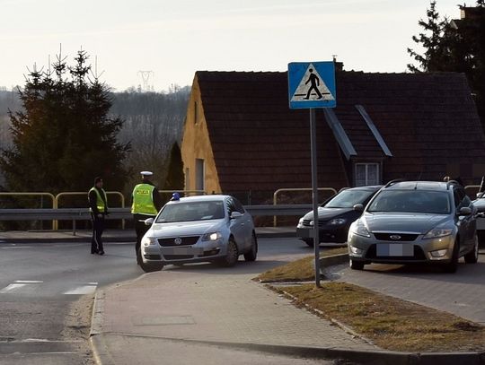 Zderzenie dwóch samochodów osobowych na ul. Owczej