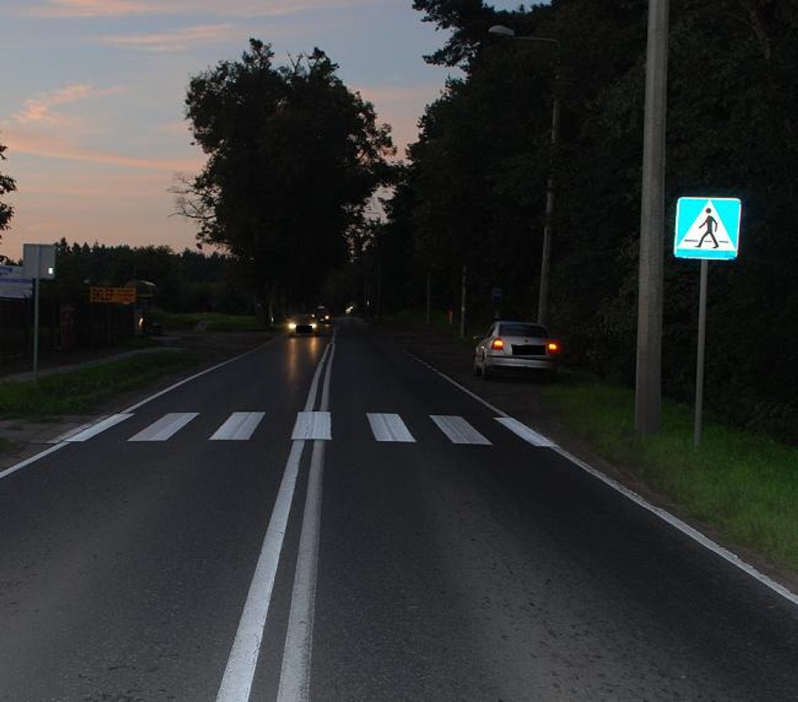 Dwuletnie dziecko i dwie kobiety potrąceni na ulicy Dwuletnie dziecko i dwie kobiety potrąceni na ulicy