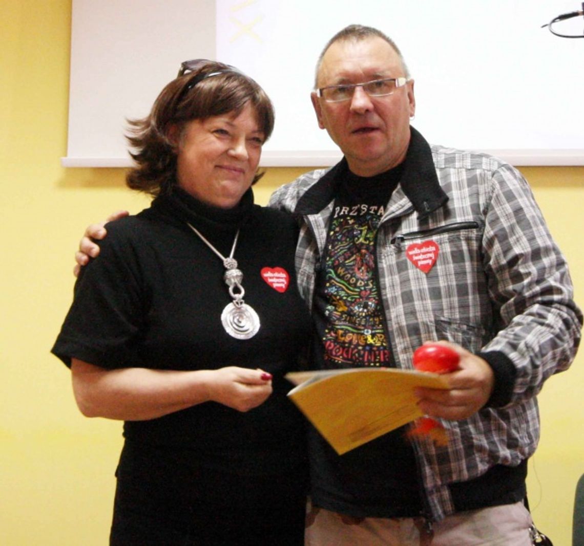 Jurek Owsiak dziękuje grajkom z 'Orkiestry' Jurek Owsiak dziękuje grajkom z 'Orkiestry'
