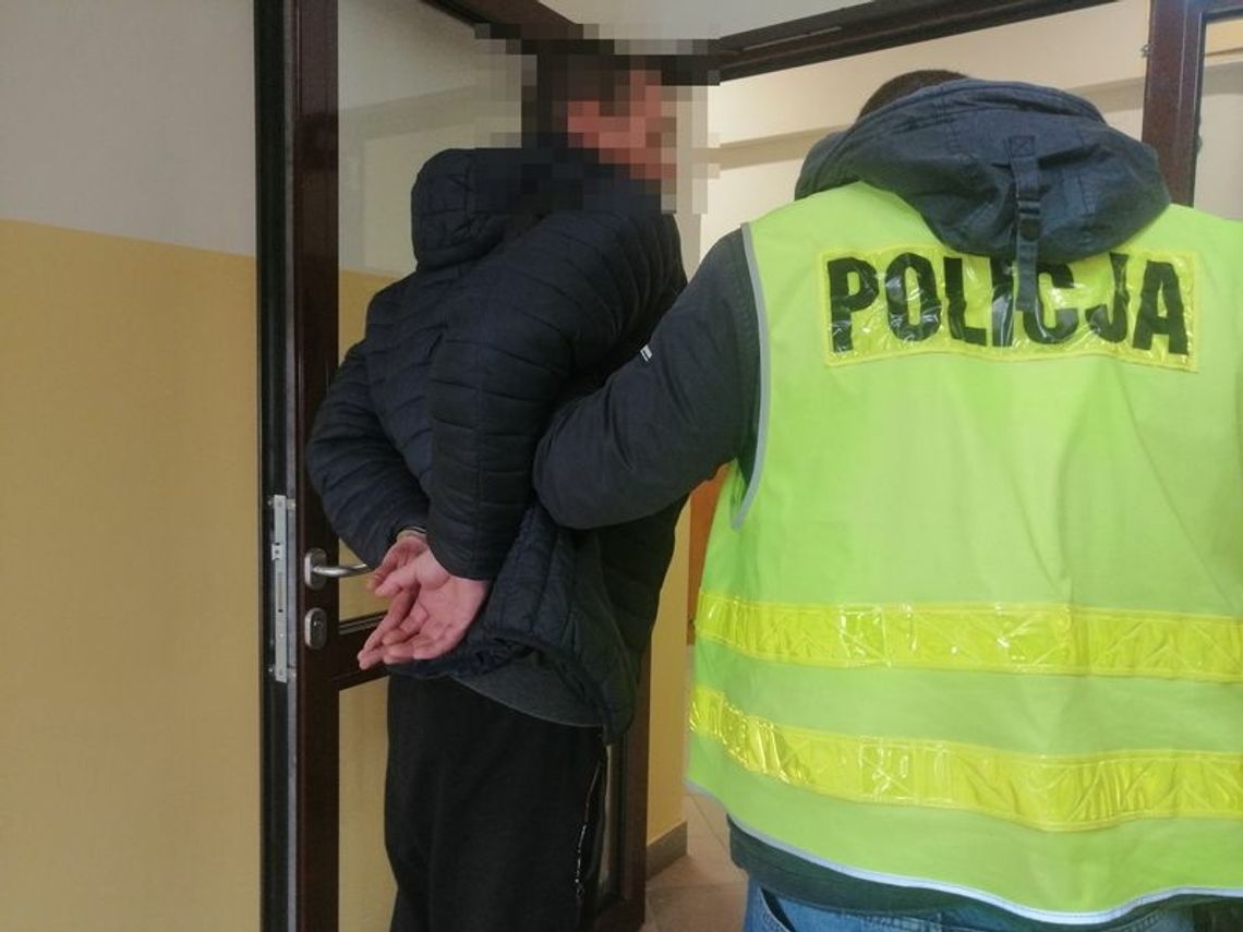 Kryminalni z kwidzyńskiej komendy zabezpieczyli narkotyki oraz broń z amunicją