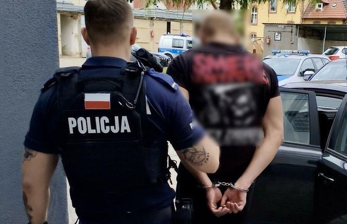 Najpierw pobicie, potem ponad 2 promile. Policjanci szybko dotarli do 19-latka