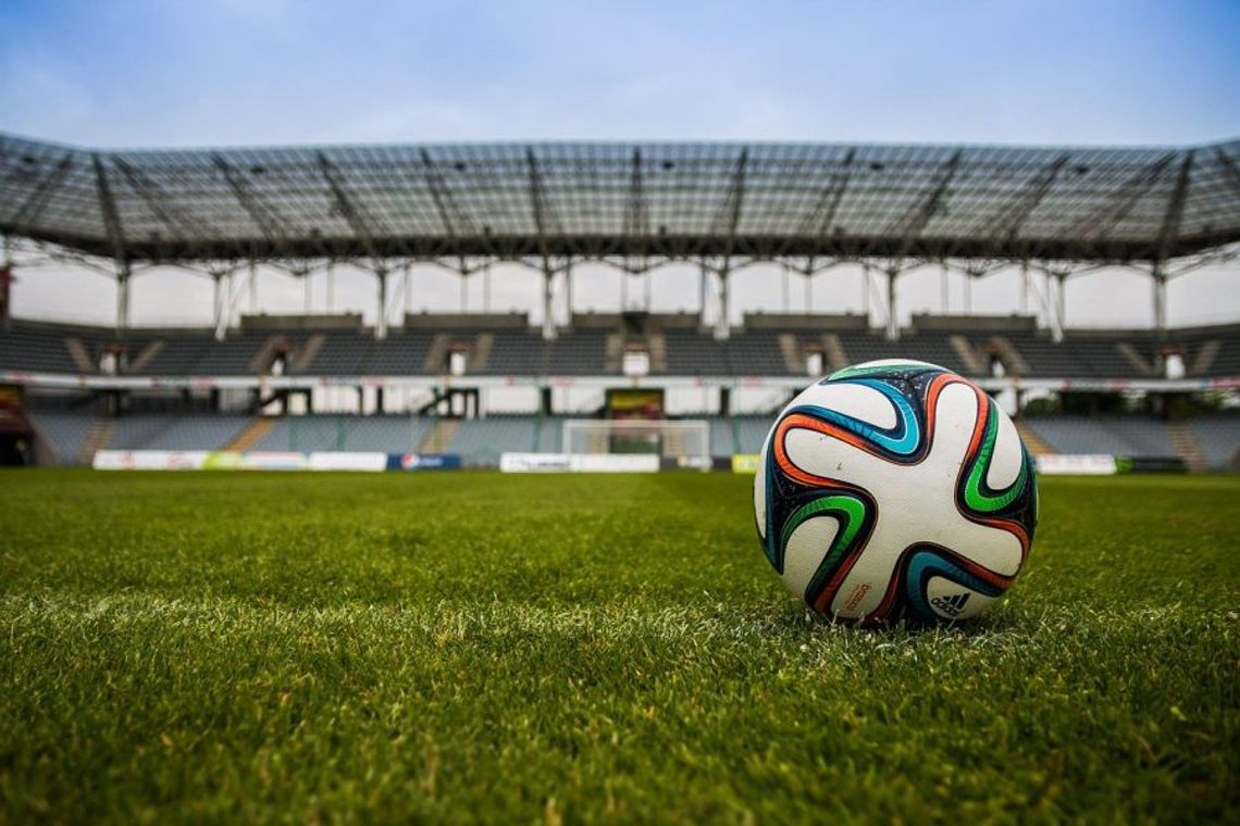 Od pierwszego gwizdka. Kształtowanie młodych talentów piłkarskich w województwie pomorskim Od pierwszego gwizdka. Kształtowanie młodych talentów piłkarskich w województwie pomorskim