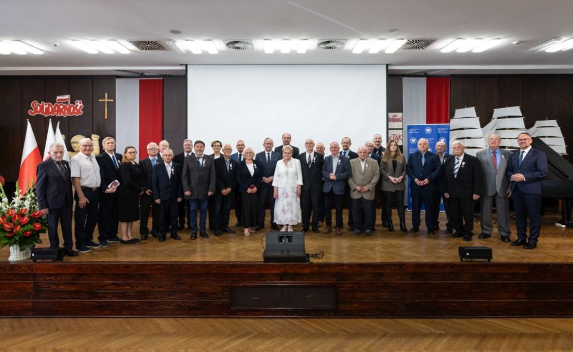 Odznaczono Krzyżami Wolności zasłużonych w walce z komuną Odznaczono Krzyżami Wolności zasłużonych w walce z komuną