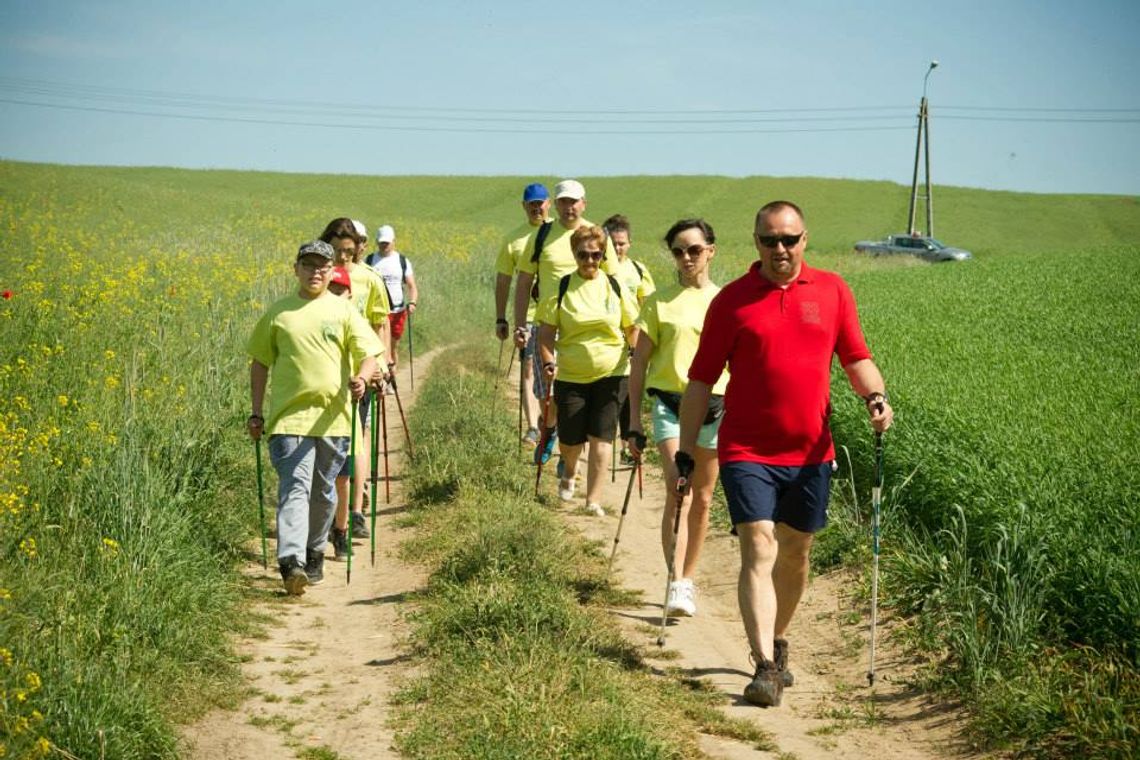 Plebiscytowy marsz nordic-walking