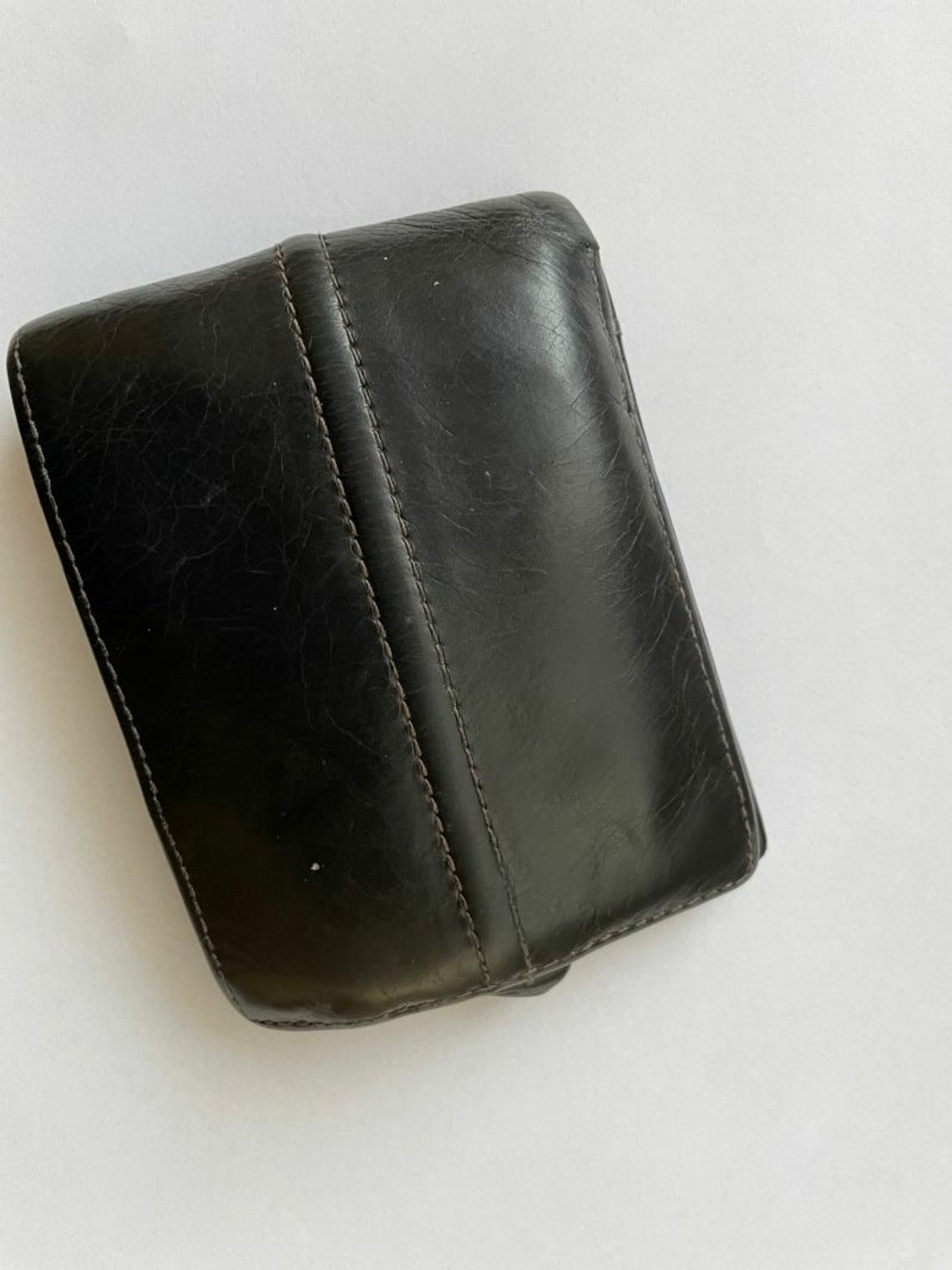Polcija poszukuje właściciela zgubionego portfela
