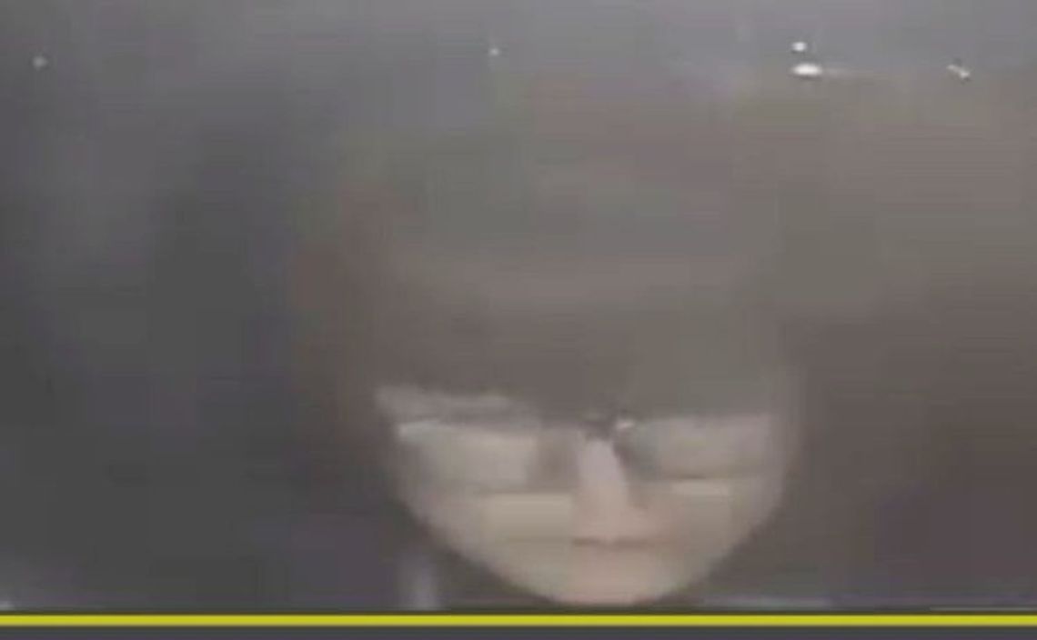 Policja poszukuje kobiety ze zdjęcia Podejrzana o użycie skradzionych kart