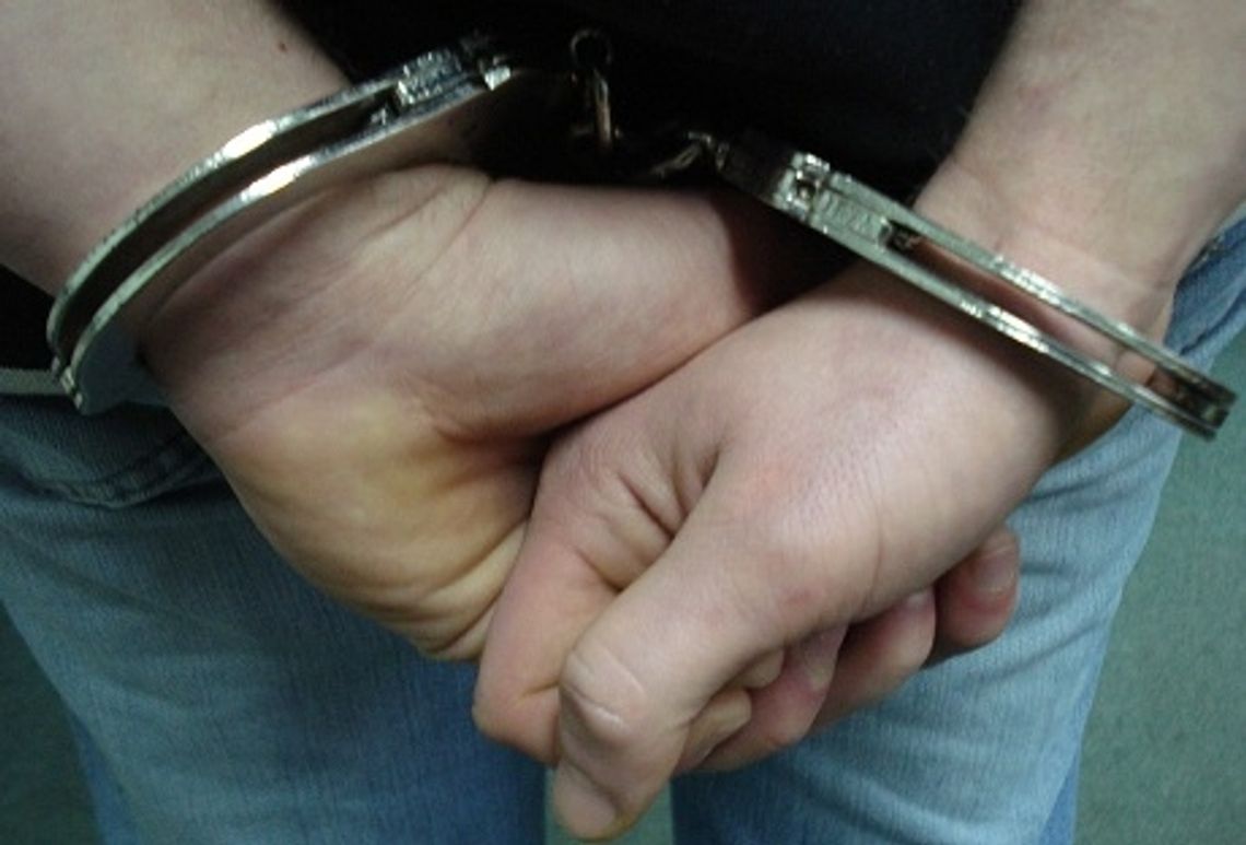 Policjanci zatrzymali sześć poszukiwanych osób Policjanci zatrzymali sześć poszukiwanych osób