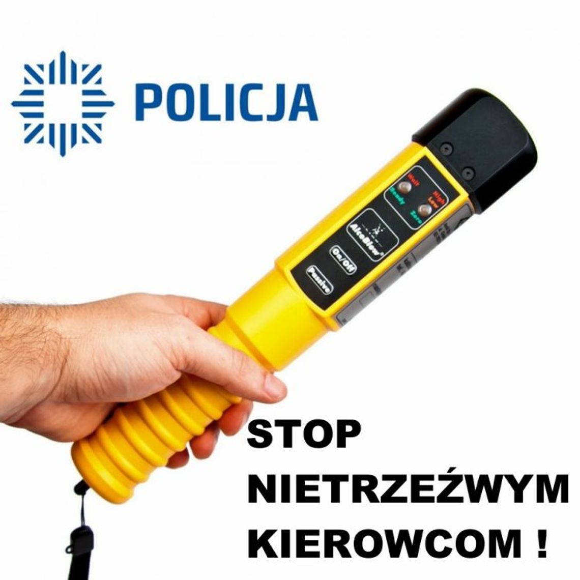 Policjant poza służbą ratuje pijanego kierowcę po wypadku na Powiślu