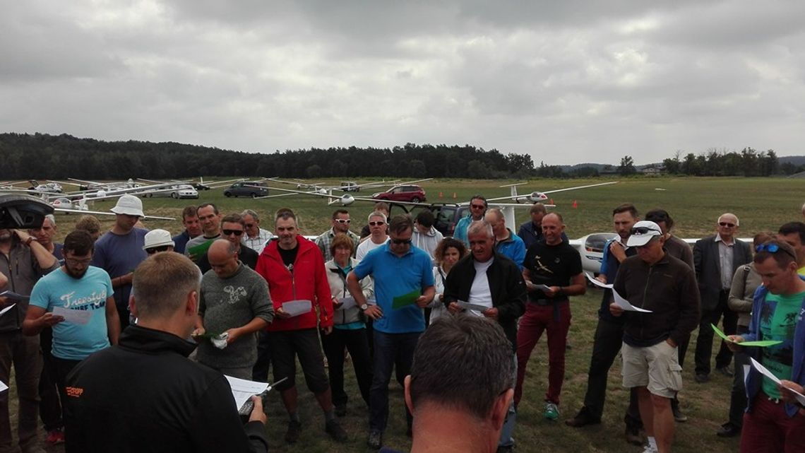 Regionalne Zawody Szybowcowe RZS Lisie Kąty 2016 [art.spons.]