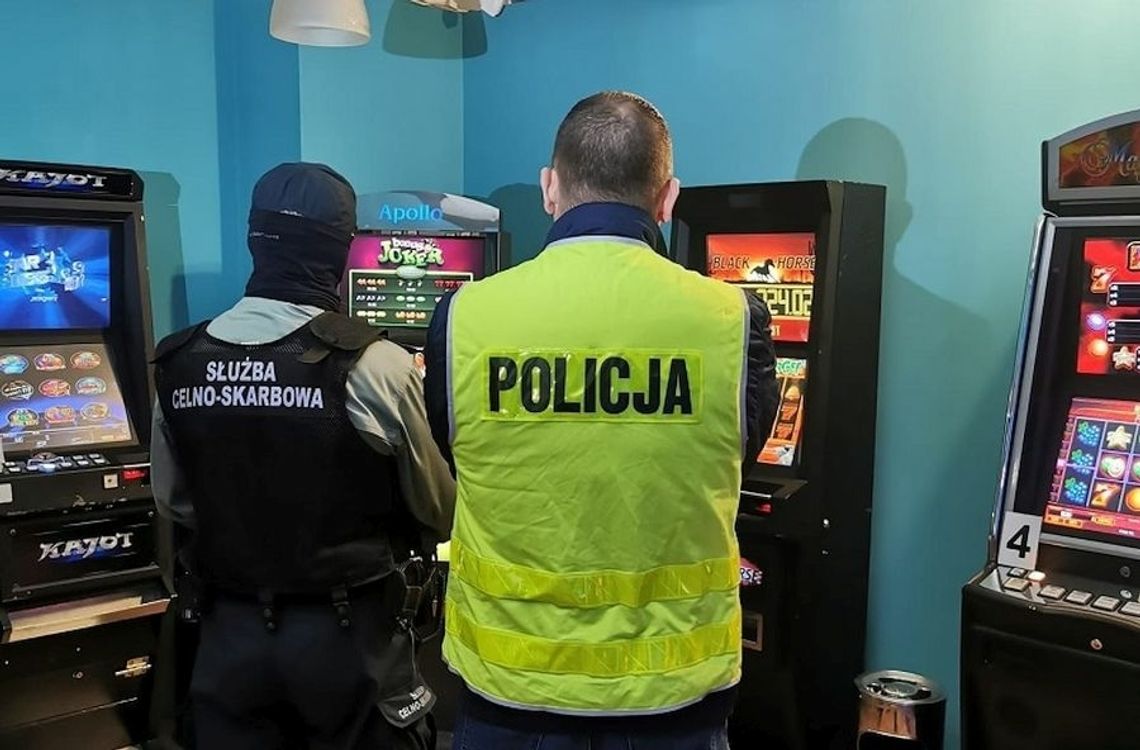 Udane zatrzymania policji skarbowej z Kwidzyna. Zatrzymanie nielegalnych automatów do hazardów wartych 72 tys. zł
