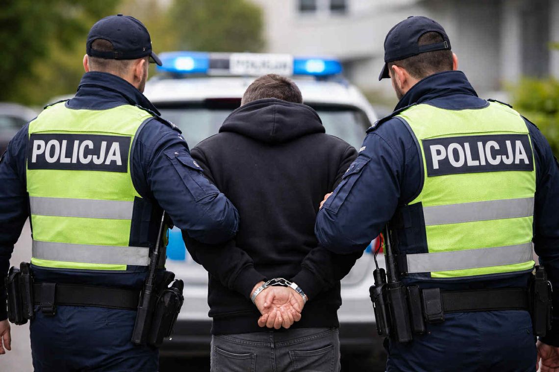 Wpadli, bo nie ma idealnej kryjówki. Cztery osoby zatrzymane