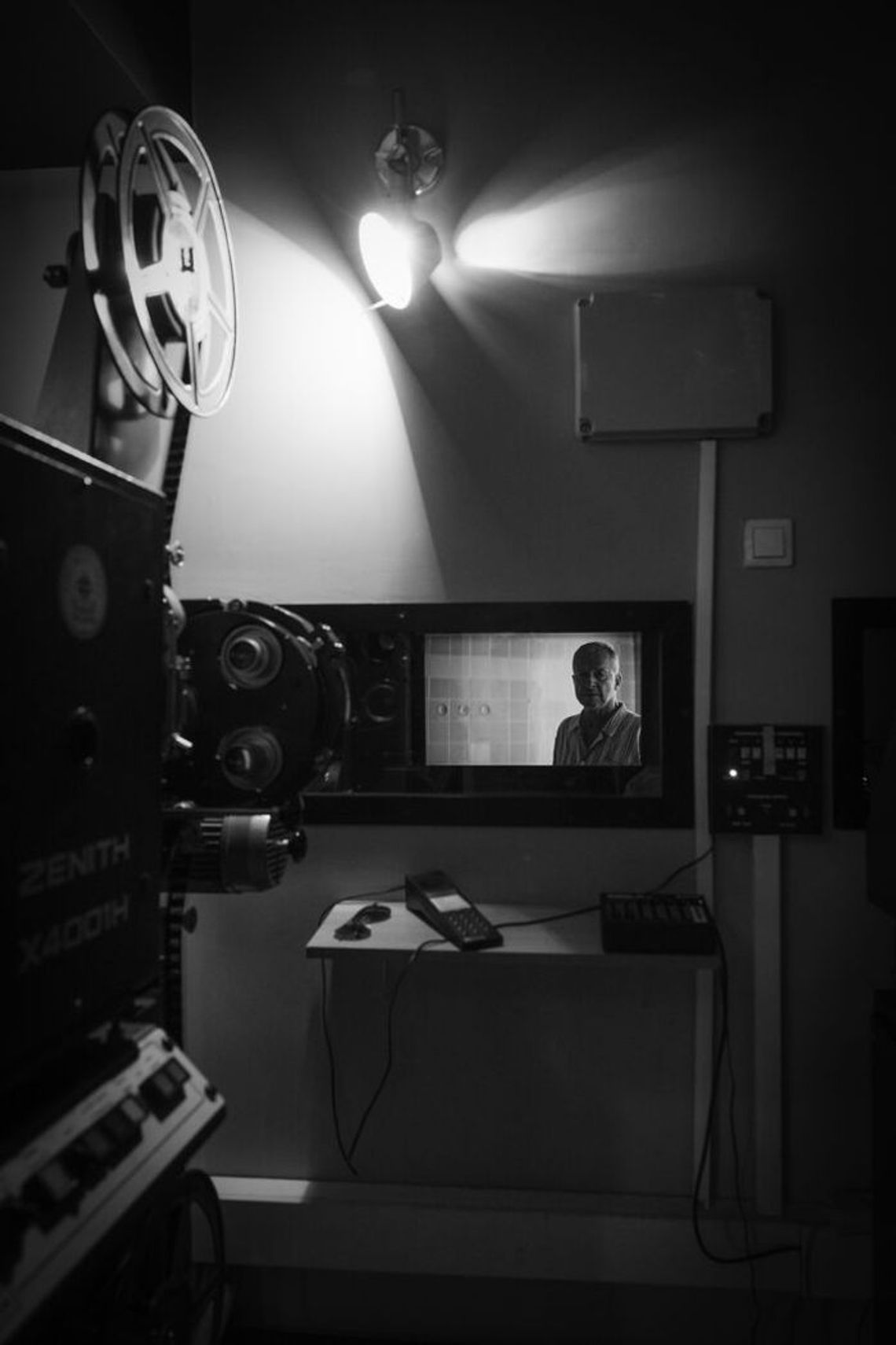 Wyjątkowa premiera filmu „Zamach na Papieża” w Kwidzynie, zakończona spotkaniem autorskim z kompozytorem Danielem Bloomem.