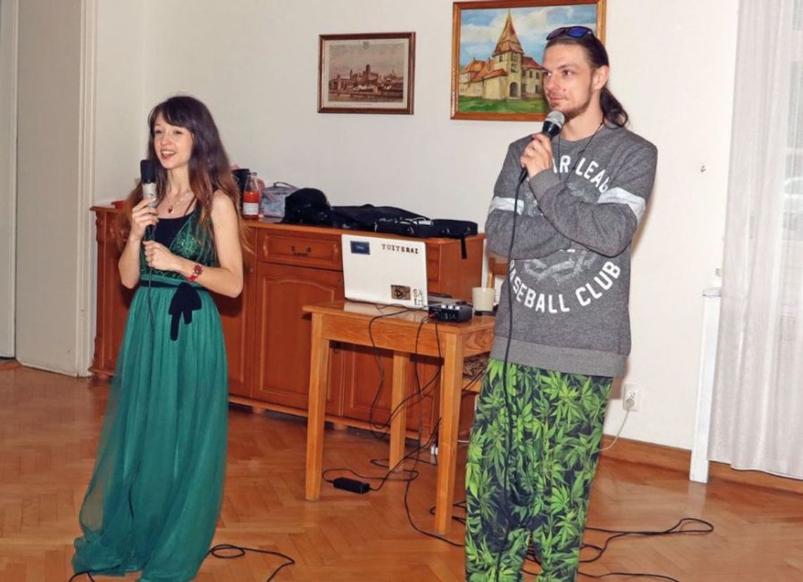 Zespół „Tu i Teraz” wystąpił dla uczestników WTZ w Górkach.