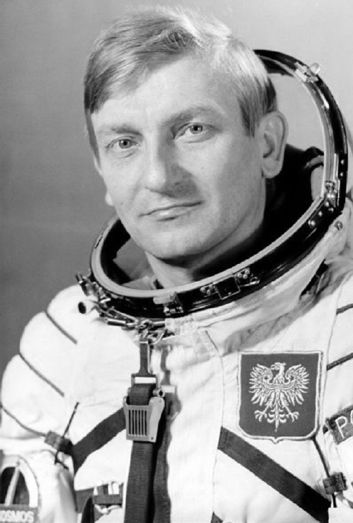 Zmarł Mirosław Hermaszewski - pierwszy Polak w kosmosie. Miał 81 lat Zmarł Mirosław Hermaszewski - pierwszy Polak w kosmosie. Miał 81 lat