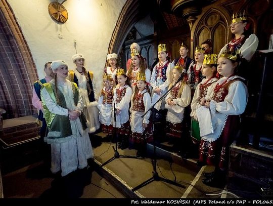 Zespołu Pieśni i Tańca „Powiśle” uświetnił obchody Święta Trzech Króli w Katedrze Kwidzyńskiej